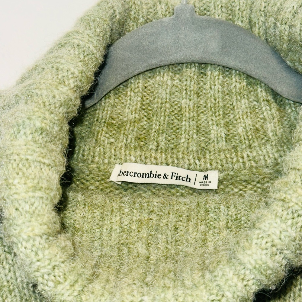 Abercrombie & Fitch Turtleneck Sweater Tee | Green - Picture 3 of 3